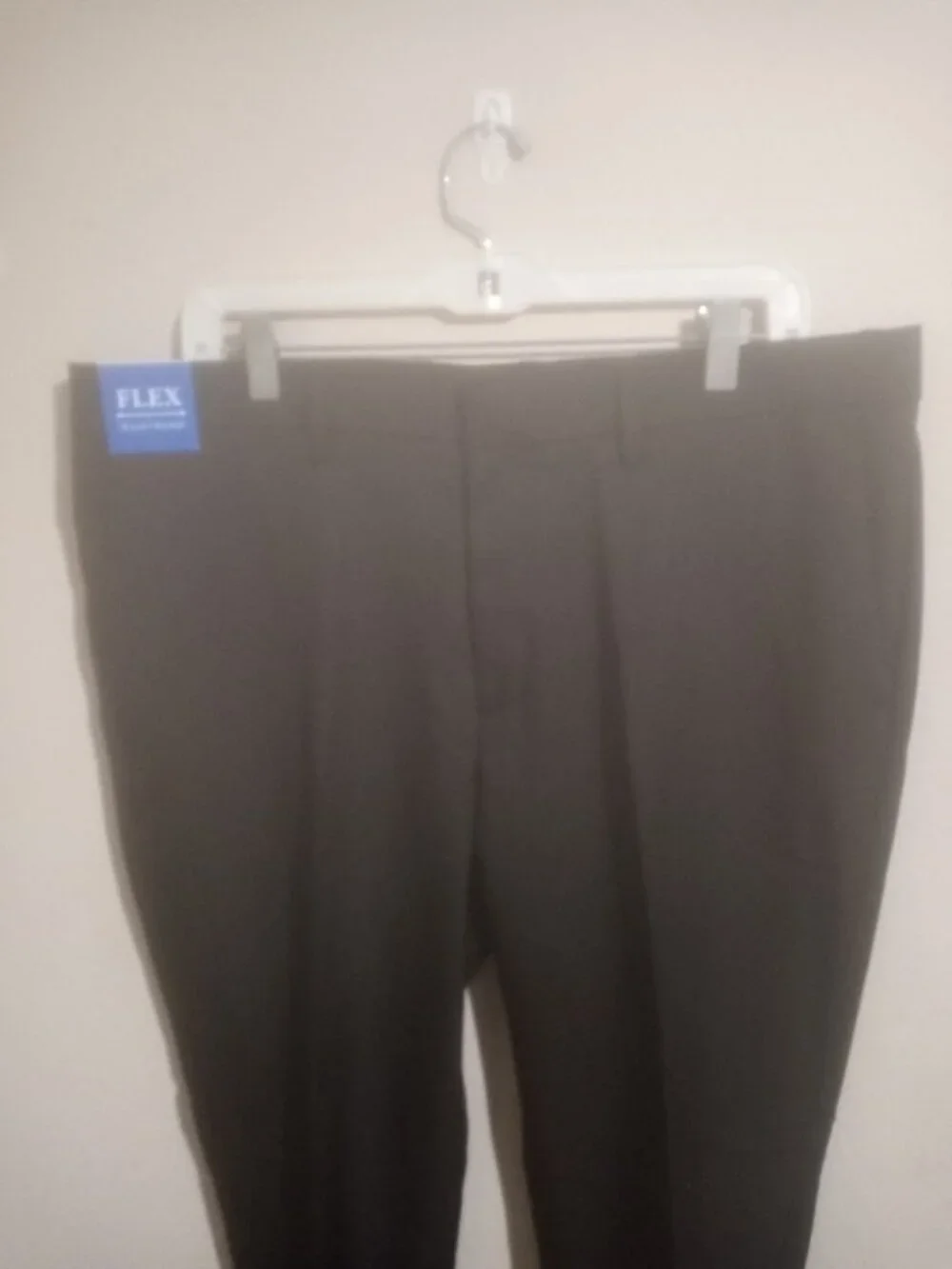 Haggar Men's All Day Comfort Slim-Straight Dress Pants 38x30 Black NWT MSRP $70 - Picture 2 of 10